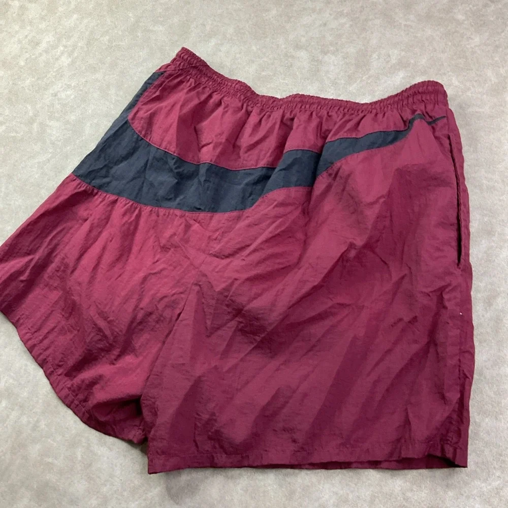 Vintage Nike Shorts 90s Nylon Mesh Lined Basketball Swoosh Pockets Gym Men Sz XL